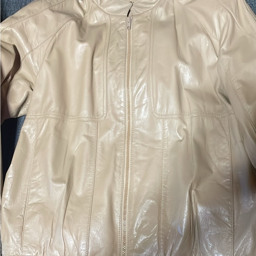 Chic Beige Leather Jacket for Women